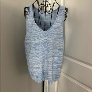 Gap V-Neck Pale Blue Sweater Tank Top in Size XL